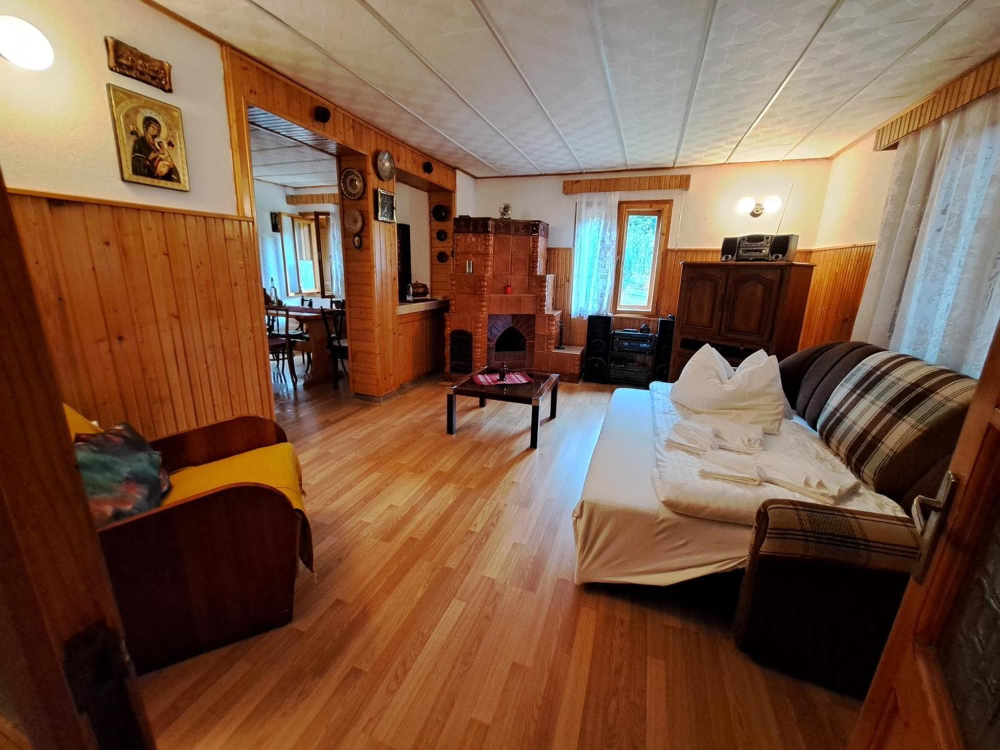 Casa Dintre Meri Poiana Mărului Esterno foto